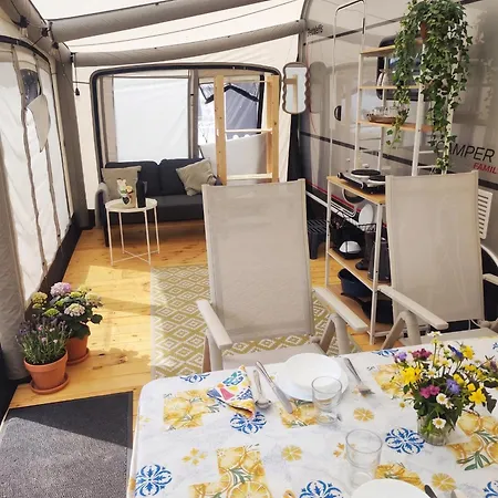 Hellove Premium Air-c Caravans Nowe Klimatyzowane Przyczepy - Kite & Wind, Polwysep Helski Kemp