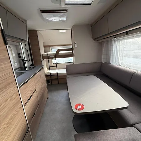 Hellove Premium Air-c Caravans Nowe Klimatyzowane Przyczepy - Kite & Wind, Polwysep Helski * Jastarnia