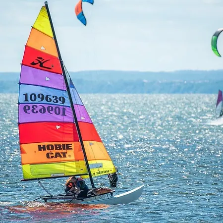 Kemp Hellove Premium Air-c Caravans Nowe Klimatyzowane Przyczepy - Kite & Wind, Polwysep Helski *